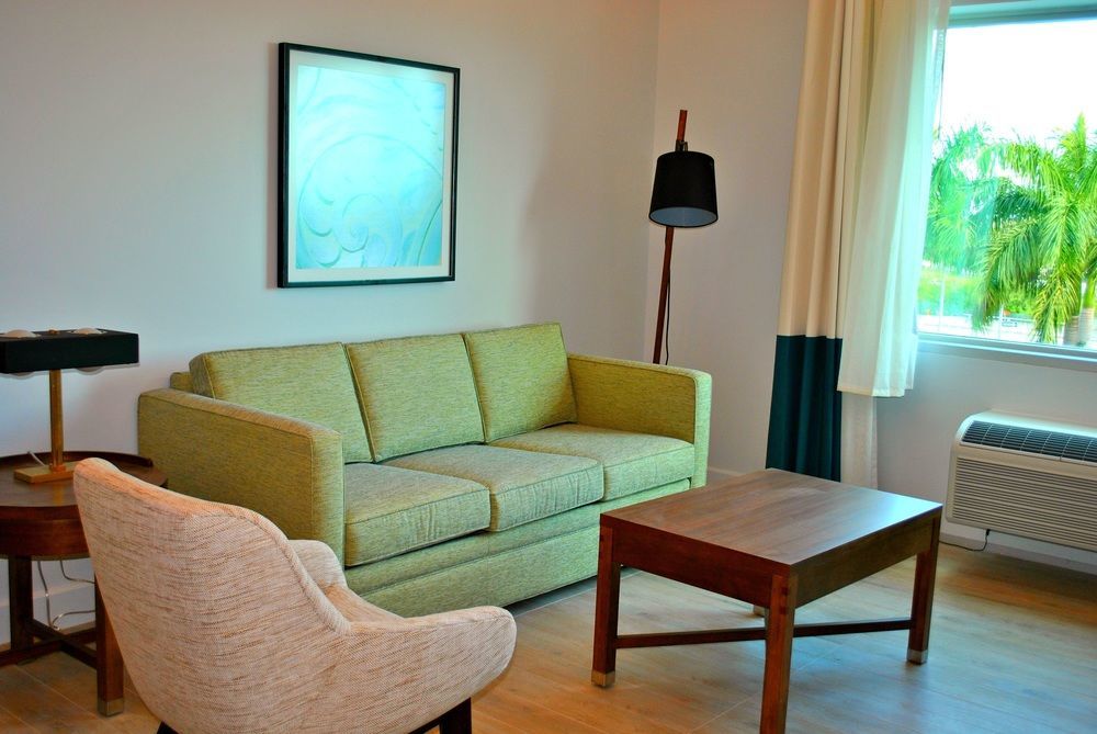 โฟร์ พอยต์ บาย เชอราตัน ไมอามี แอร์พอร์ต Hotel ดอรอล ภายนอก รูปภาพ
